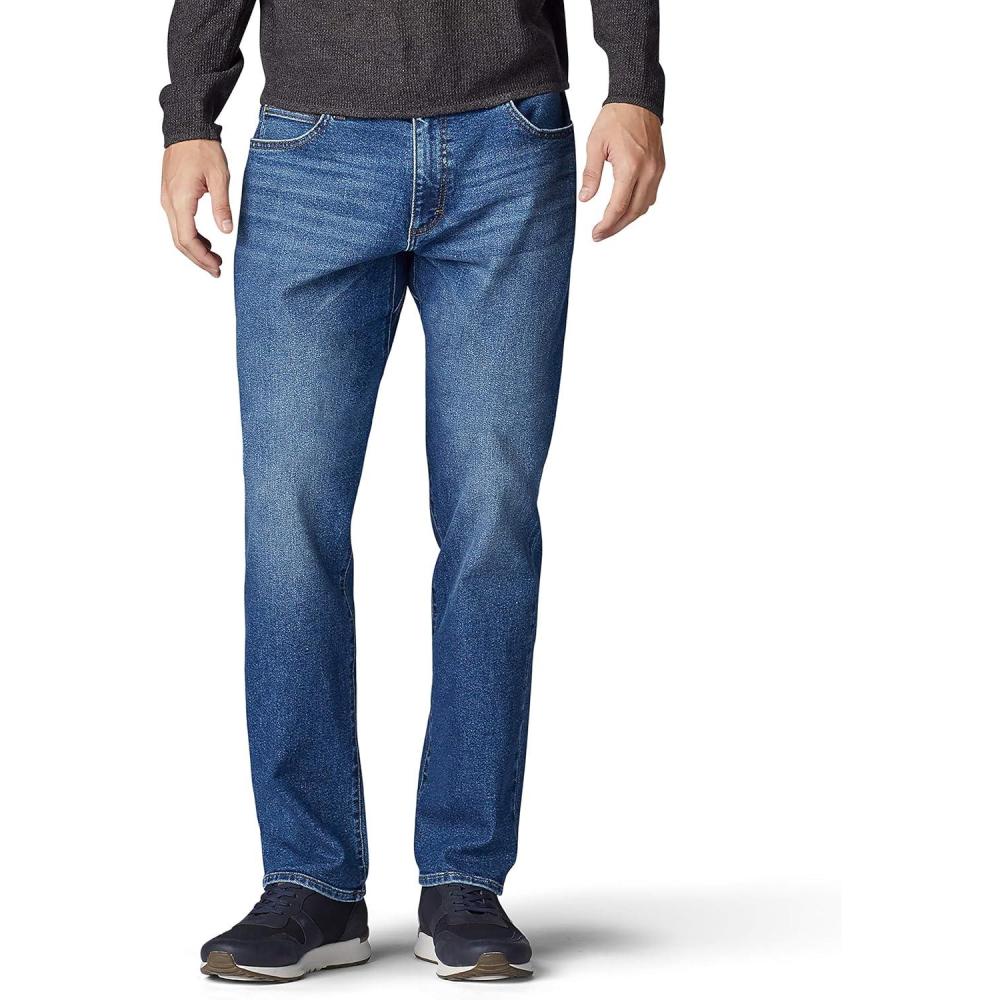 imageLee Mens Extreme Motion Straight Taper JeanGeneral