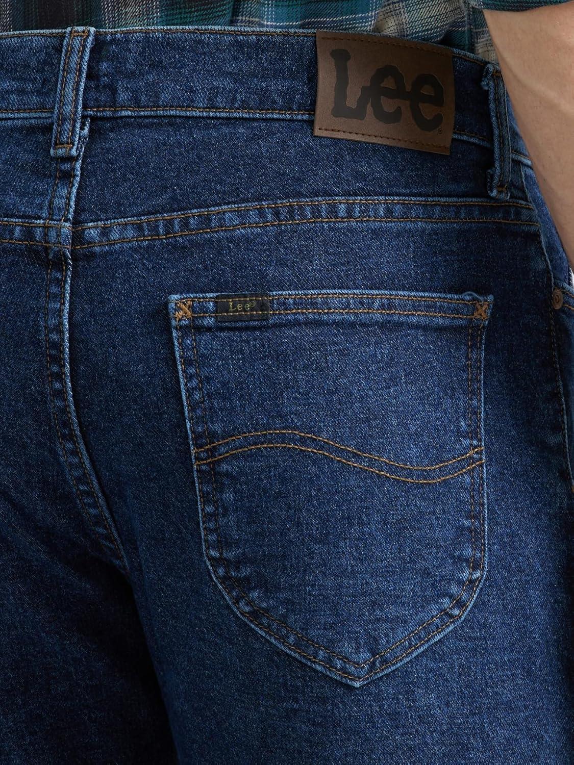 imageLee Mens Legendary Regular Boot JeanInfinite