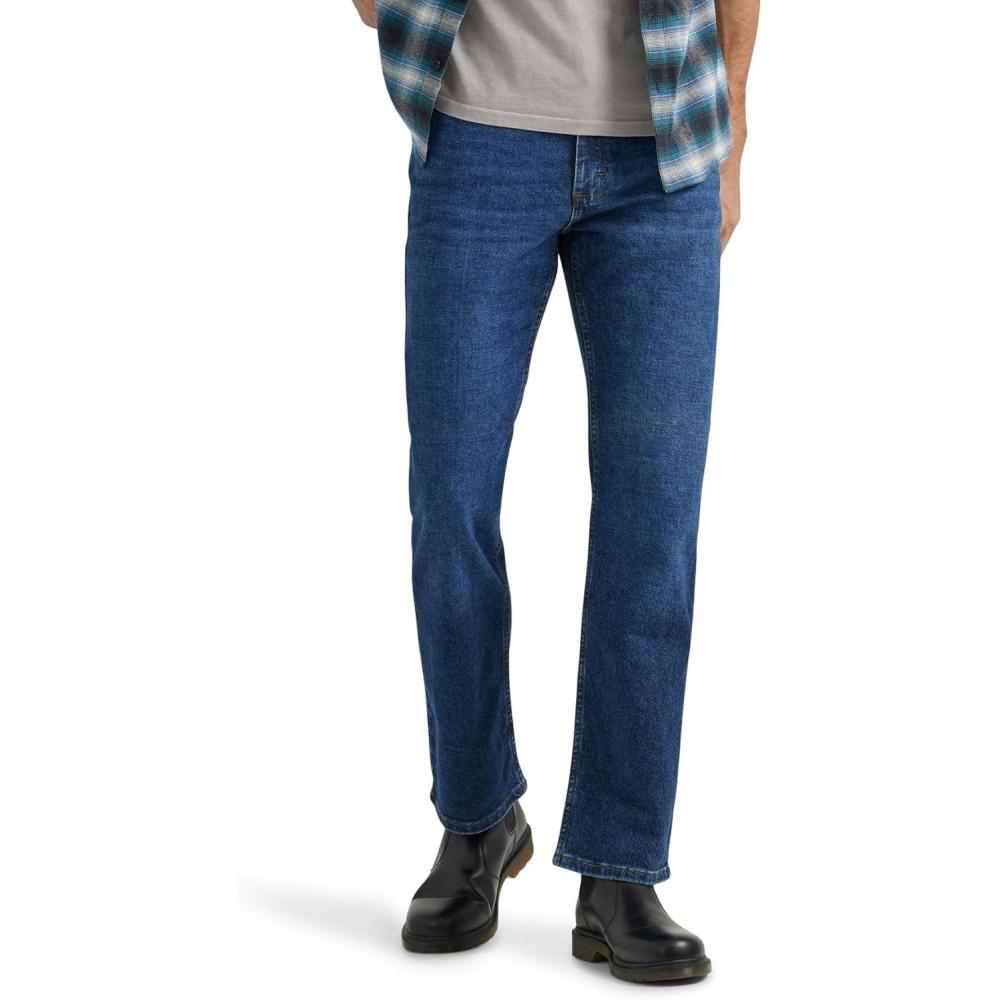 imageLee Mens Legendary Regular Boot JeanInfinite