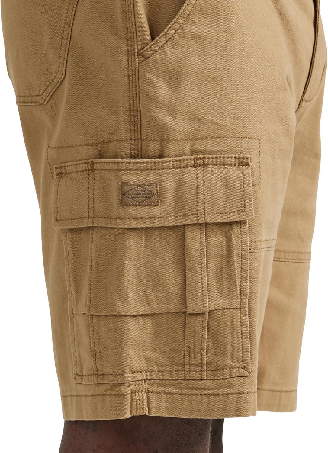 imageLee Mens Extreme Motion Carolina Cargo ShortBourbon