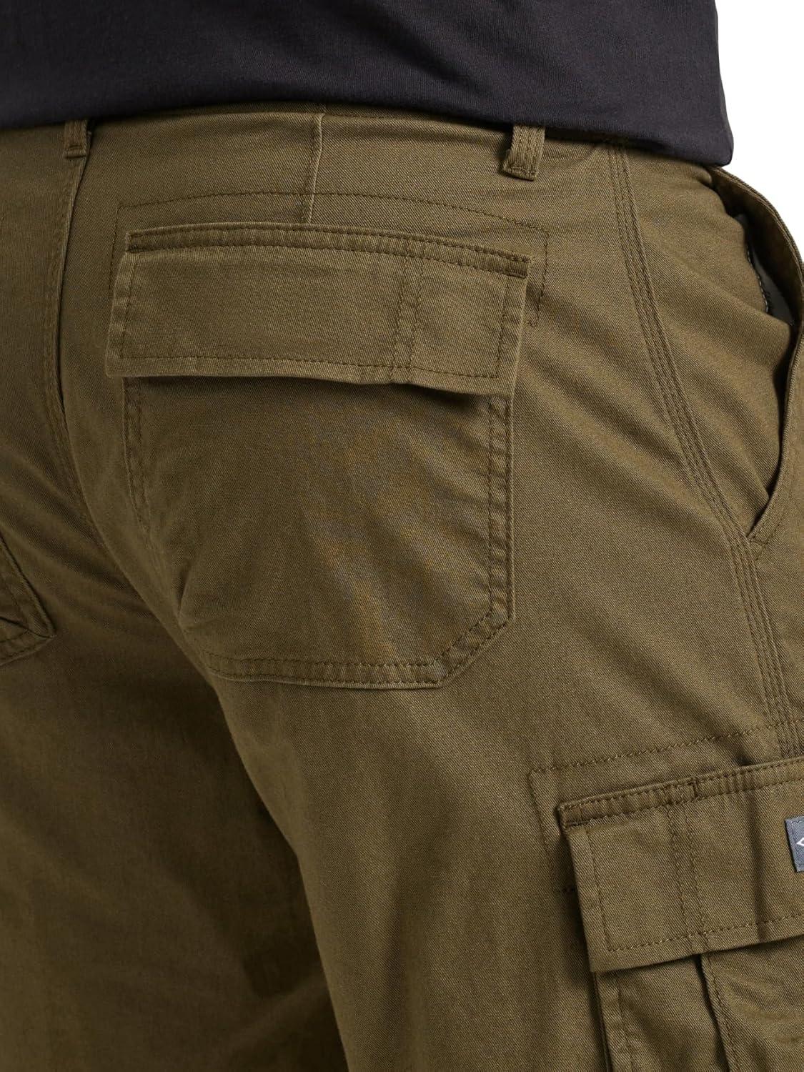 imageLee Mens Extreme Motion Carolina Cargo ShortOlive Night