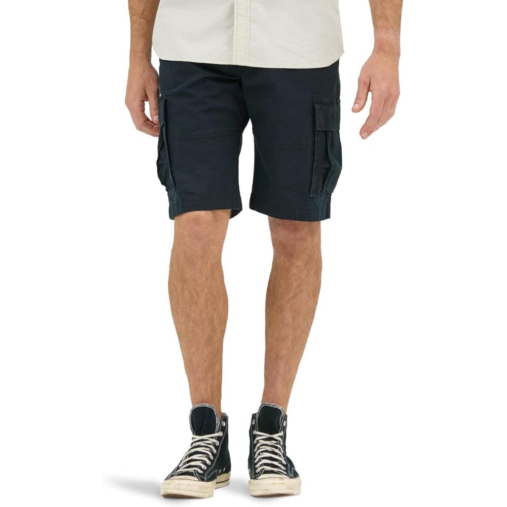 imageLee Mens Extreme Motion Carolina Cargo ShortBlack Ripstop