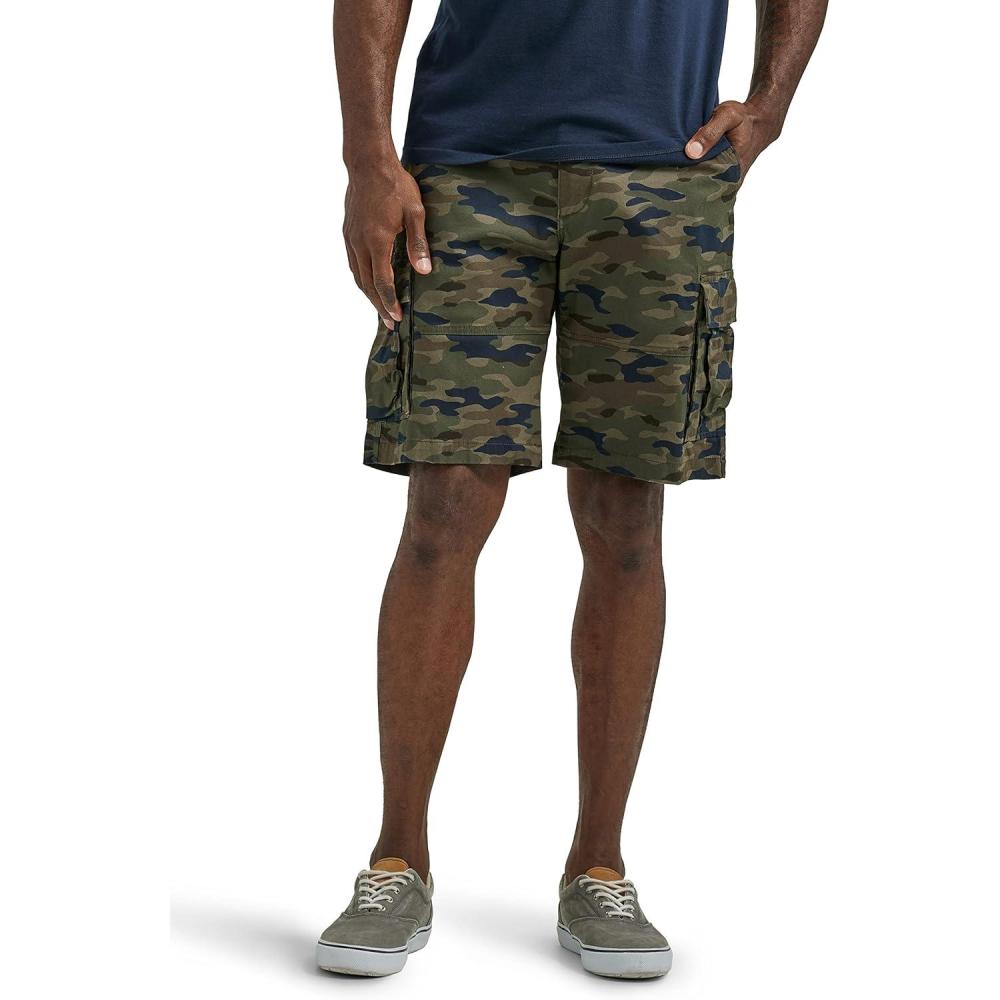 imageLee Mens Extreme Motion Carolina Cargo ShortTraditional Camo