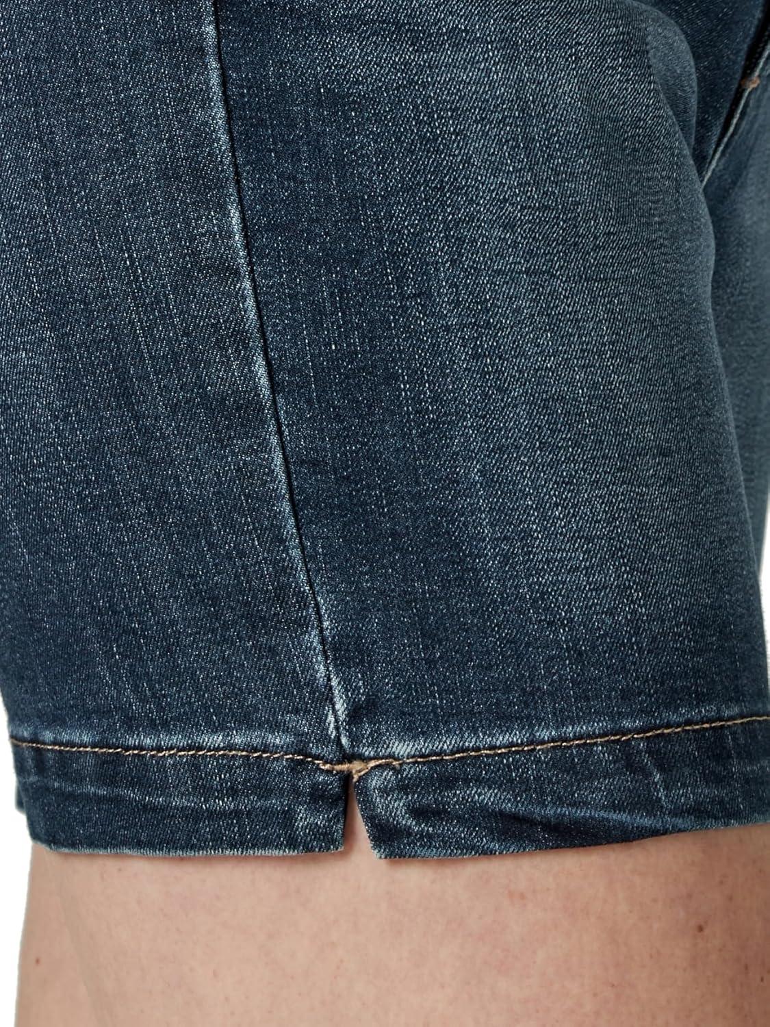 imageLee Womens Legendary 5quot Chino ShortExpedition