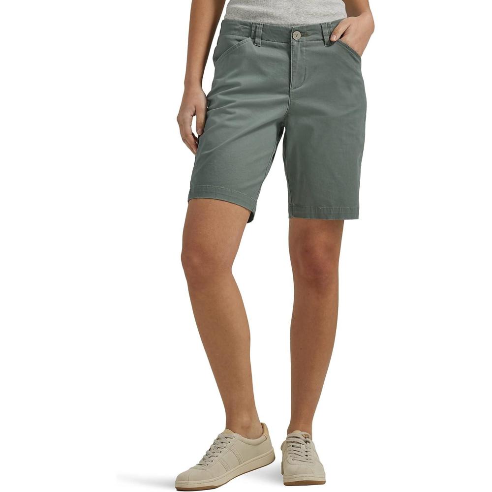 imageLee Womens Legendary 9quot Chino Bermuda ShortFort Green