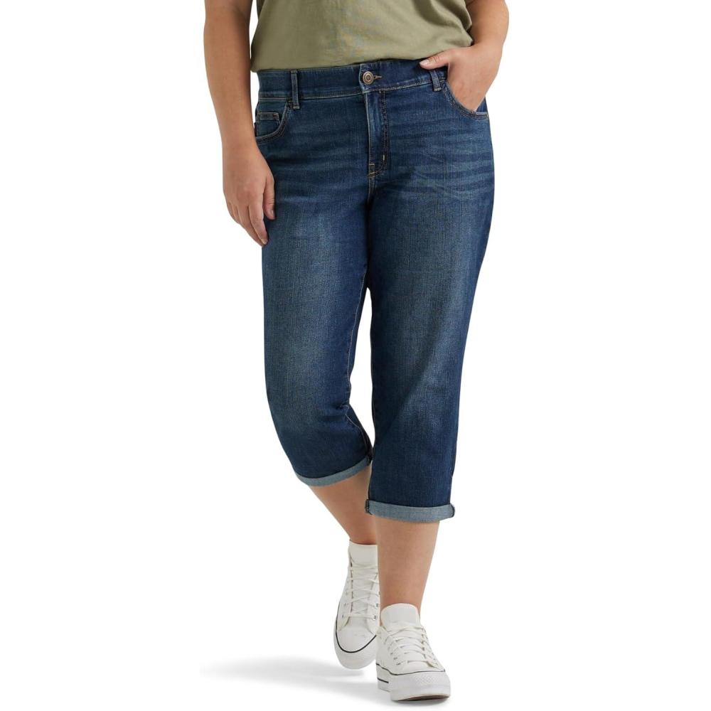 imageLee Womens Plus Size Flex Motion Regular Fit 5 Pocket Capri JeanBewitched