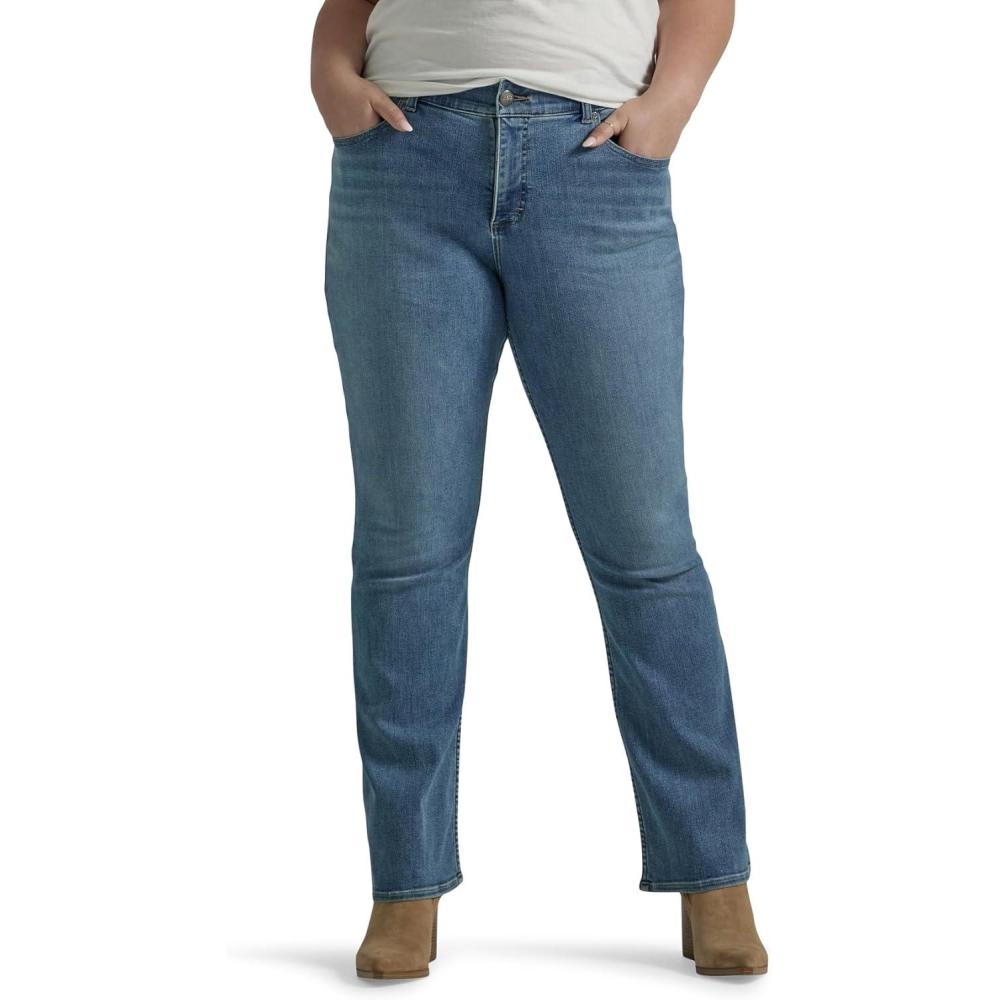 imageLee Womens PlusSize Flex Motion Regular Fit Bootcut JeanParadise Dream