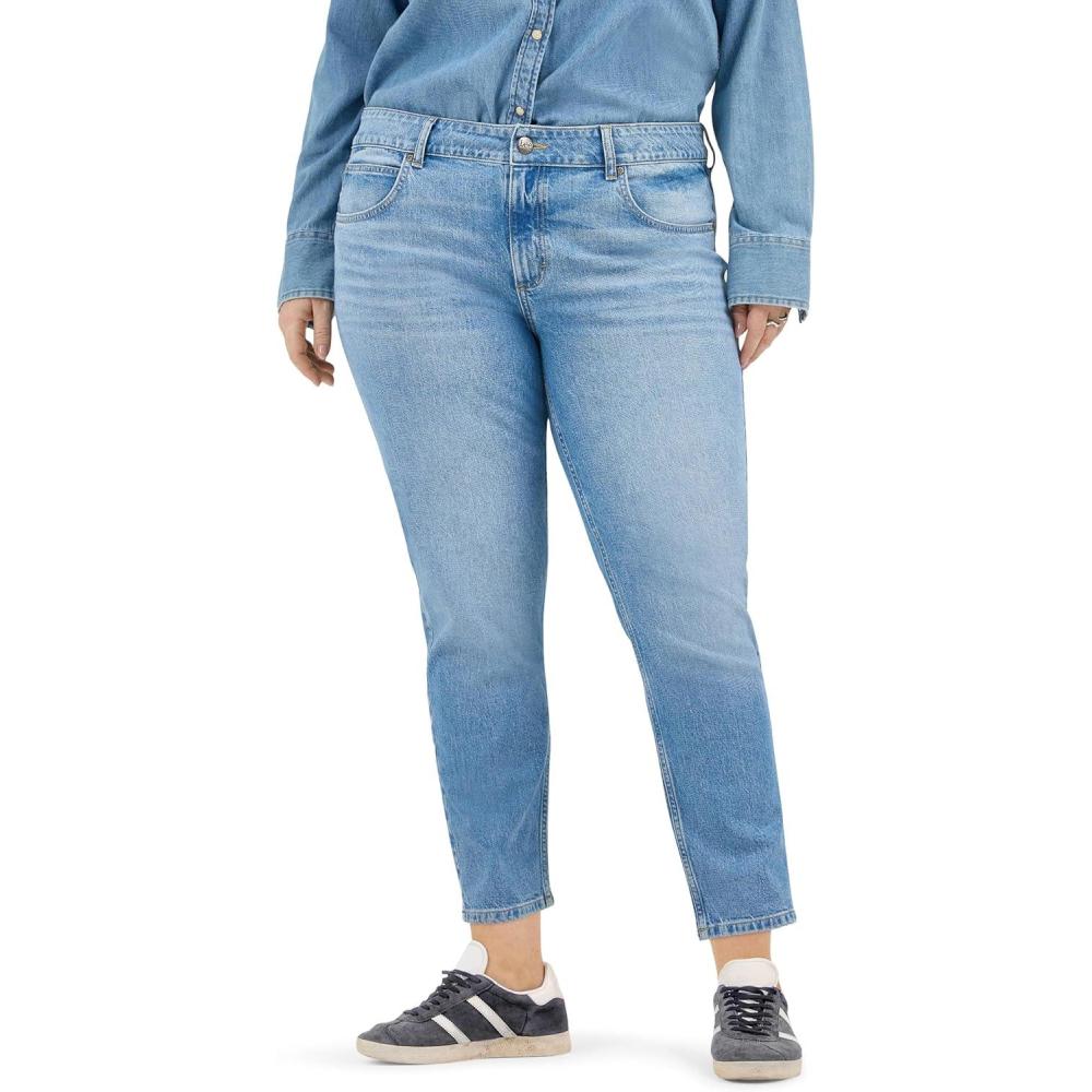 imageLee womens Plus Size Legendary 26 Straight Crop JeanBest in Show