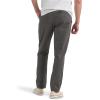 Lee Men’s Extreme Motion Flat Front Relaxed Taper Pant(Static Gray)